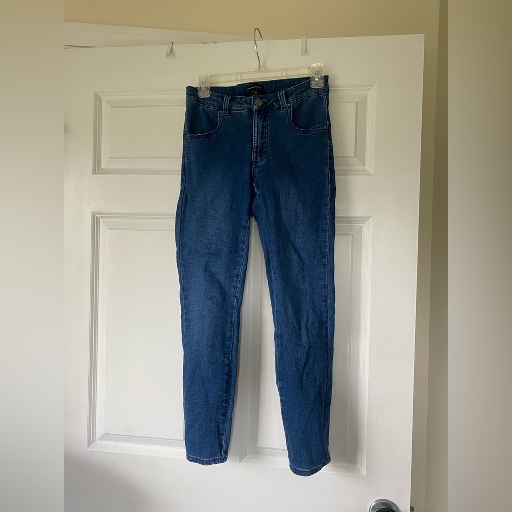 Women’s Universal Standard Skinny Jeans